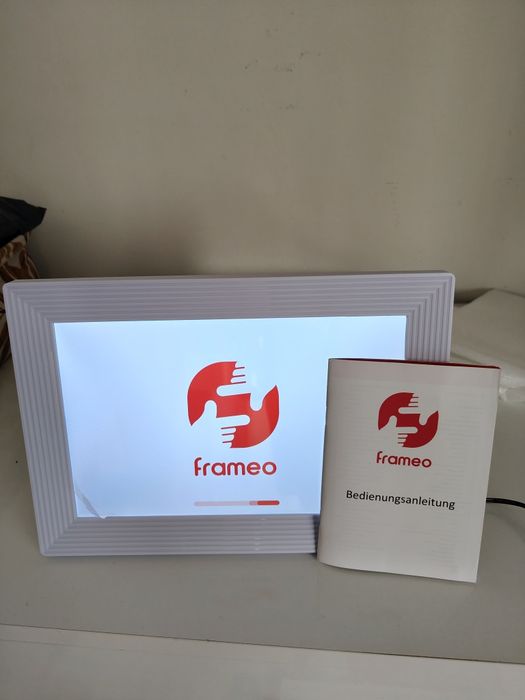 Нова дигитална ФОТО РАМКА  10'' Wi-Fi Frameo
