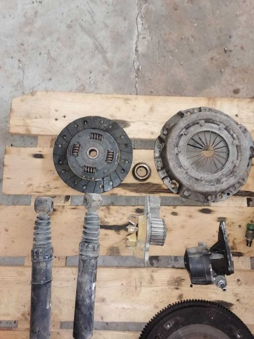 Остатъчни работещи части от Пежо 206 - чист дизел