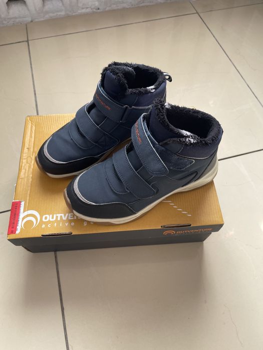 Продам обувь на подростка.