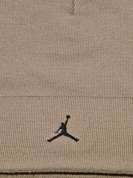 Caciula Jordan U J ESS