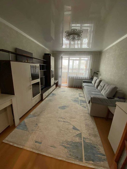 Продам квартиру Боровской 52