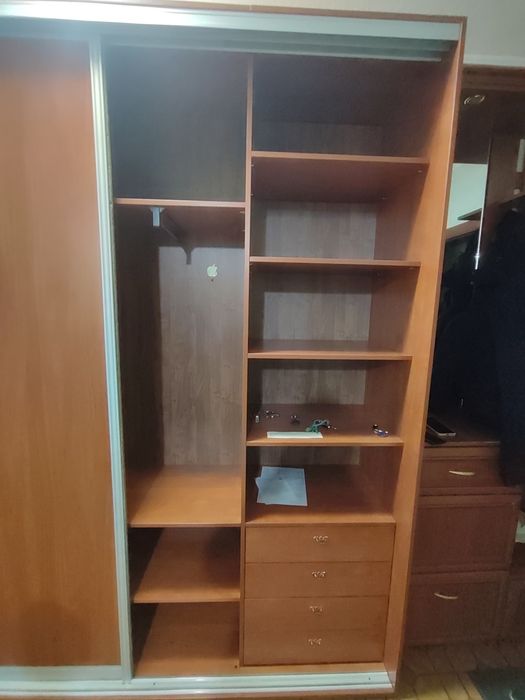СРОЧНО! Продам шкаф купе для прихожей
