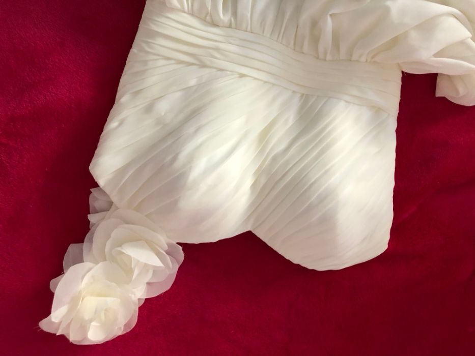 Бална/Сватбена/Шаферска рокля в цвят Екрю