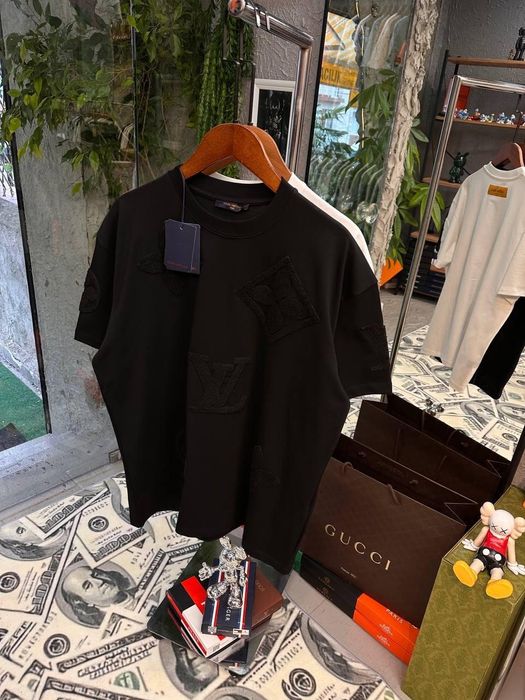 Мъжки тениски различни модели