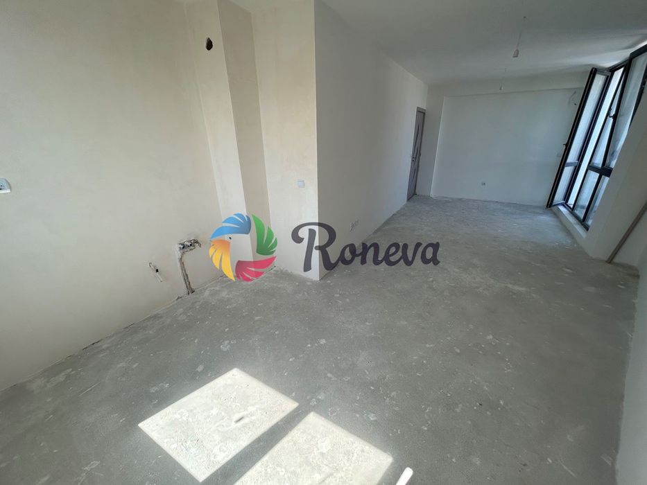 Продава се Тристаен апартамент в Варна, Виница - 108 кв.м за 1389 €/кв.м - Снимка #4
