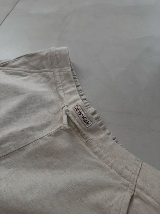 Нов ленен панталон Calvin Klein Jeans за момиче 16 г.