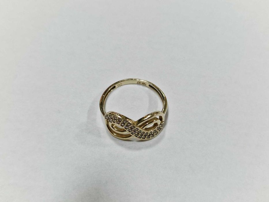 Дамски златен пръстен 14К / 2,26 гр.