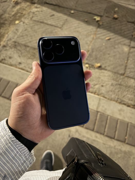 iPhone 17 Pro sim esim