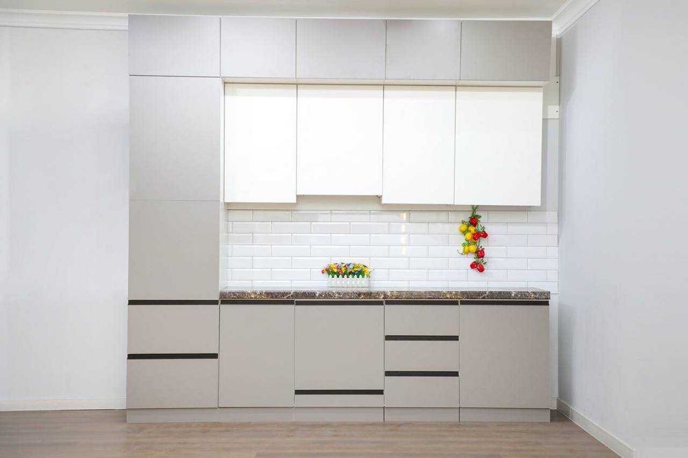 Кухонные гарнитуры со склада