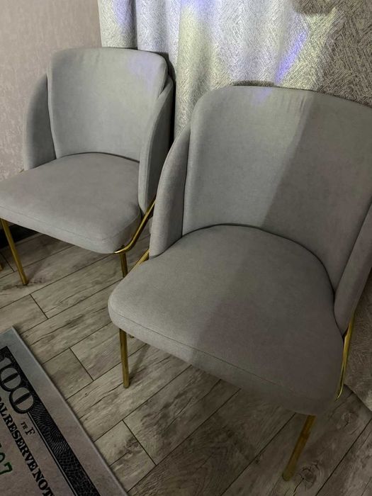 Стулья 4 штуки в отличном состоянии