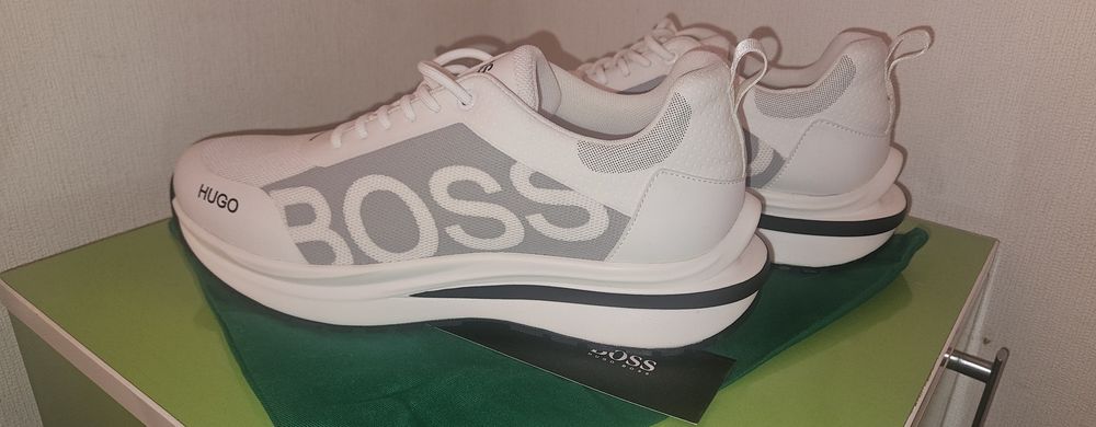 Кроссовки HUGO BOSS размер 43-44