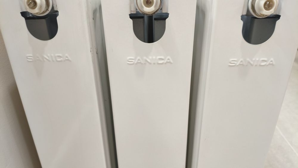 Панельный радиатор (батареи) б/у