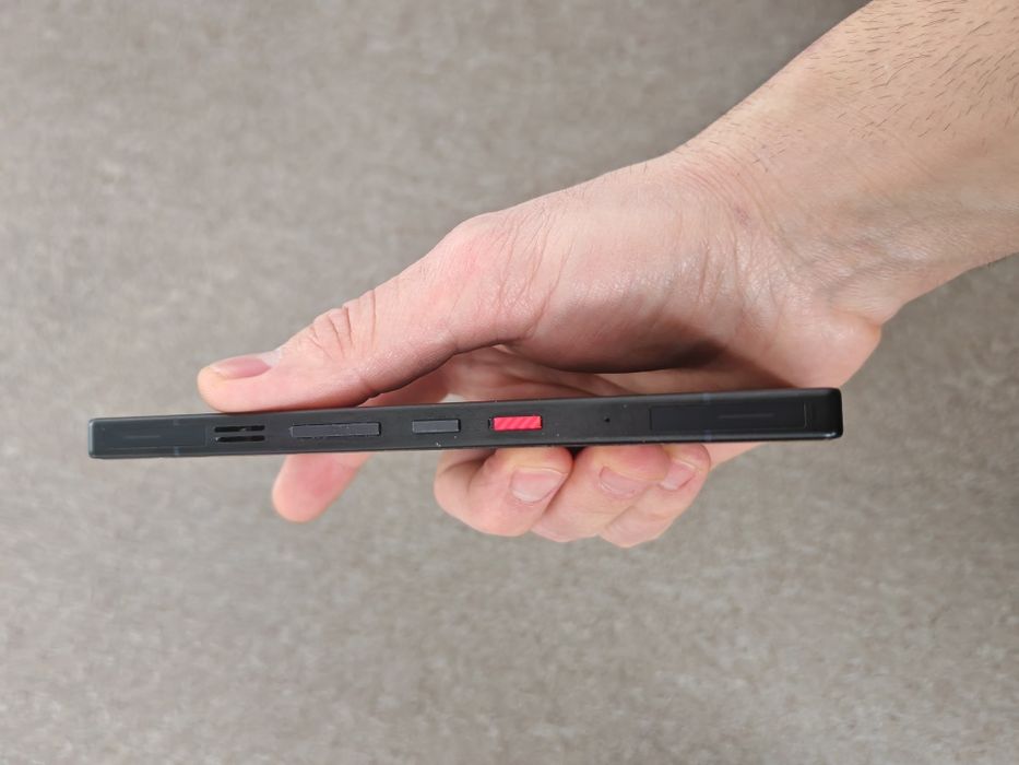 Vand/schimb Redmagic 11 pro full box