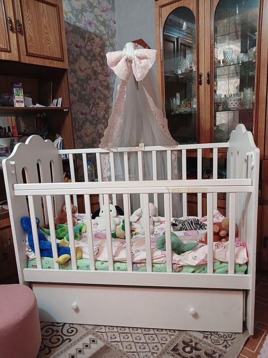 Манеж-маятник для девочки в Алматы