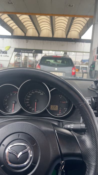 Mazda 3 berlina