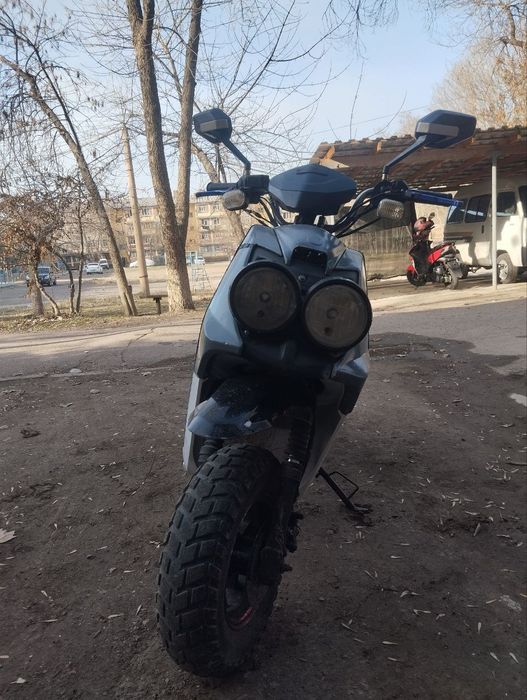 Срочно продаётся скутер bvs