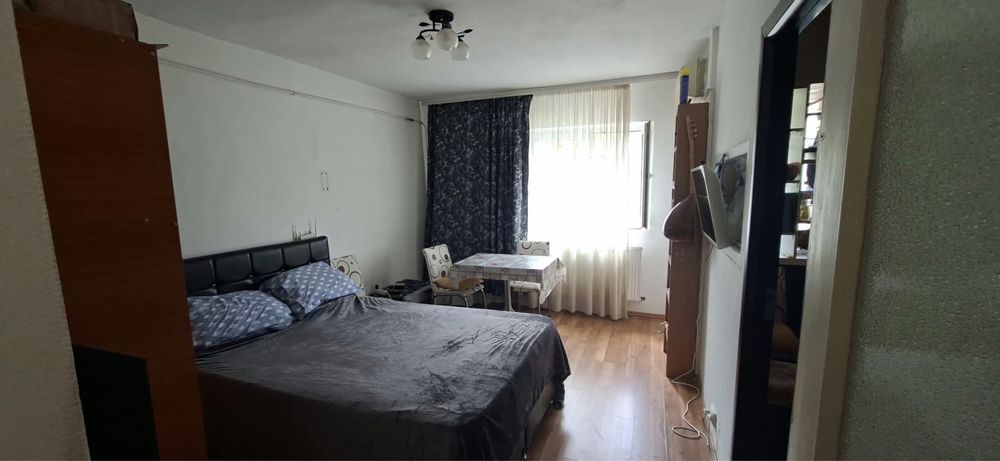 Apartament cu o camera decomandat Iulius Mall