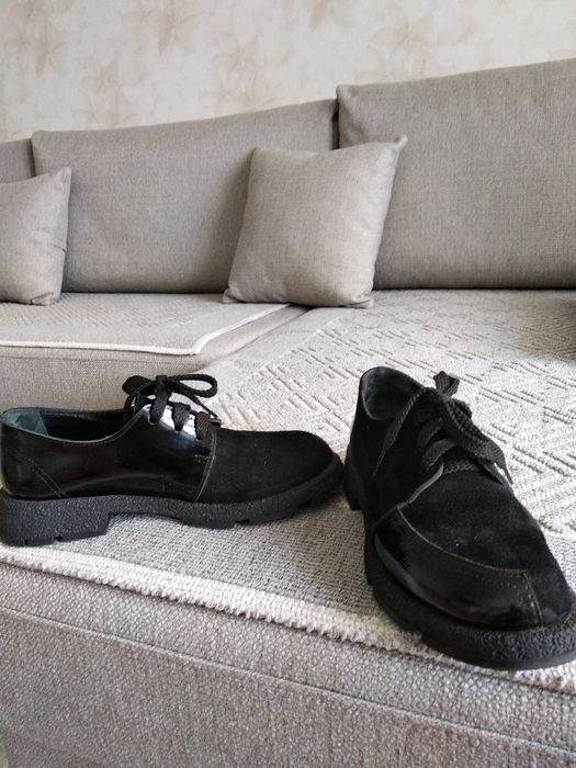 Продаю ботиночки 37 размер