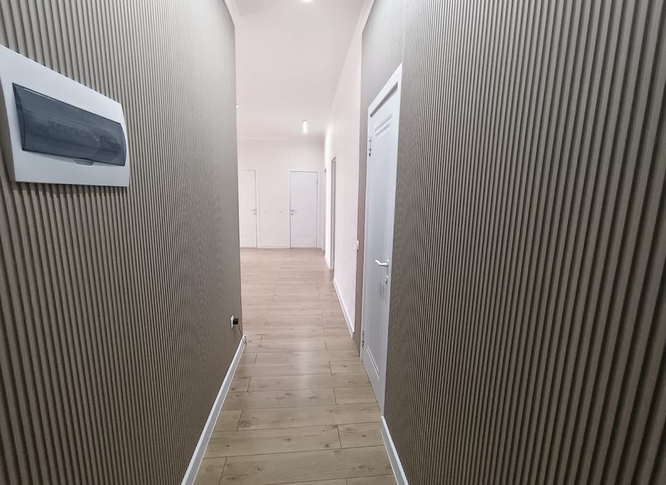 Продается 3 комнатная в  Новостройке