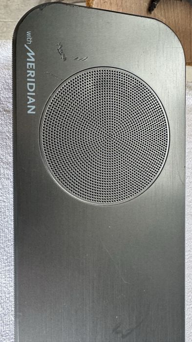 Boxa Soundbar LG SL8YG cu sunet Meridian . Defecta