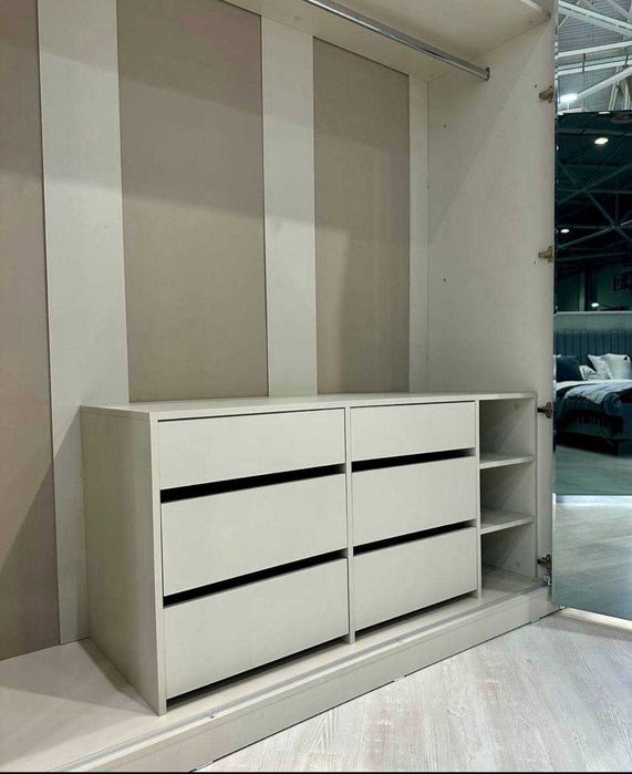 Продается шкаф Стелла