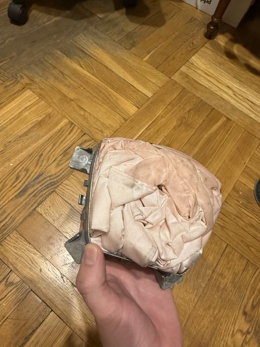 Подушка на Мерседес