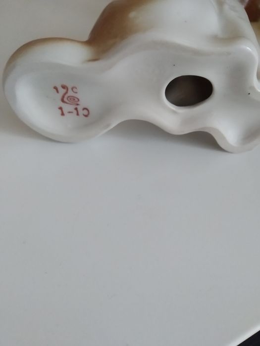 Статуэтка СССР, фарфор.