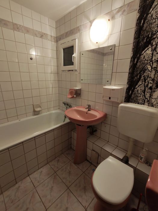 Apartament de inchiriat zona 13 septembrie-Marriot