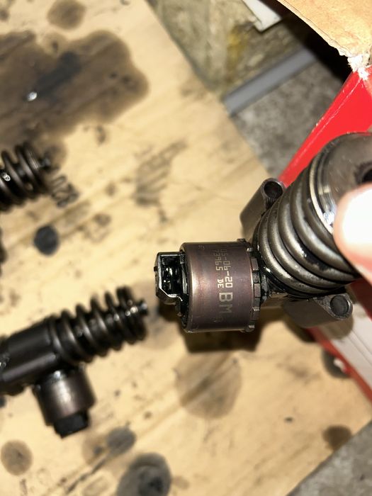 Дюзи за Audi, VW, Seat, Skoda 2.0 TDI 140 BKD /