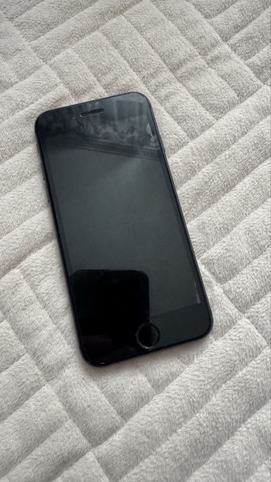 Продам IPhone 8, 64gb