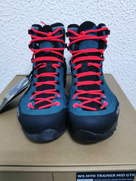 Дамски трекинг обувки Salewa 37 номер / 249 лв