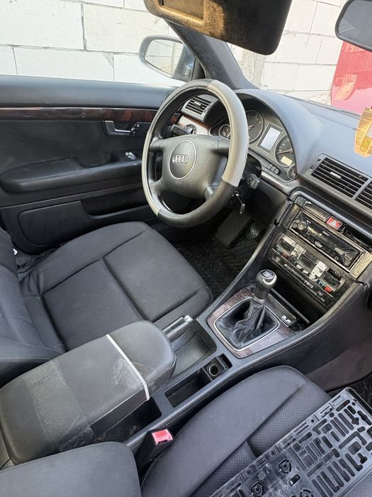 Dezmembrez Audi A4 b6 1.9 Diesel /131 cp /AWX