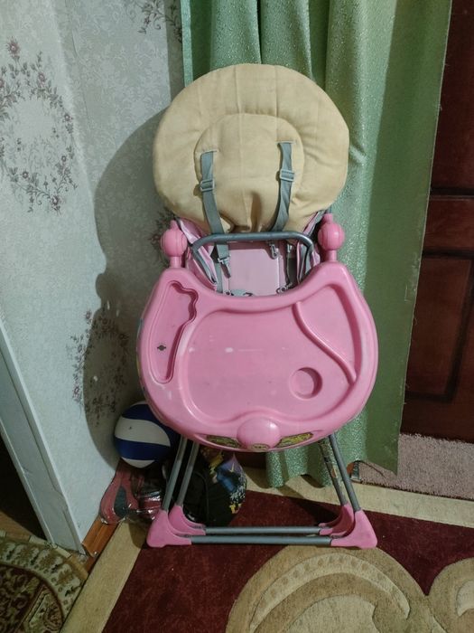 Продам стульчик для кормления за 2000тг