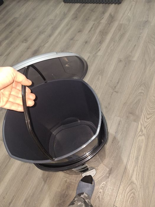 Coș gunoi cu pedală 50L produs nou