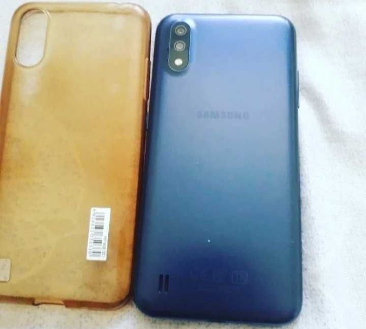 Продам телефон galaxy A01