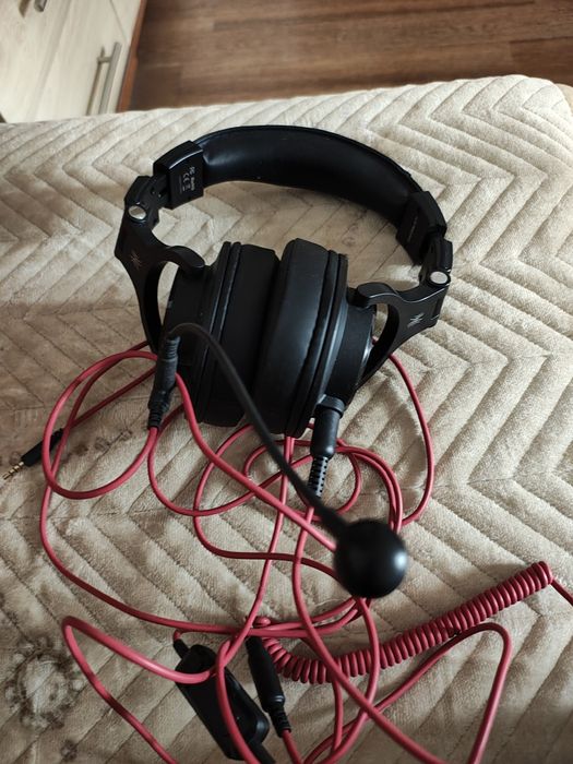 Наушники проводные