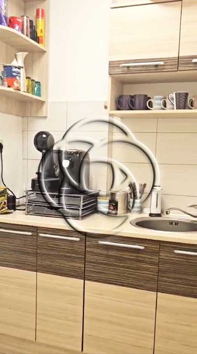 Дава се под наем Офис в София, Младост 3 - 170 кв.м за 1250 € - Снимка #1