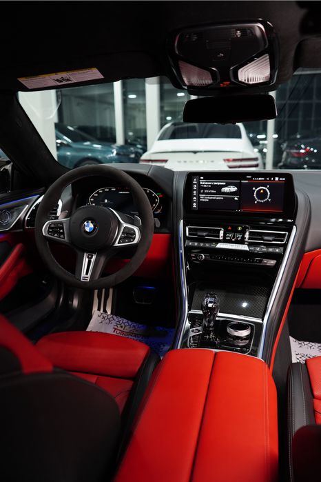 BMW M850i xDrive 2024
