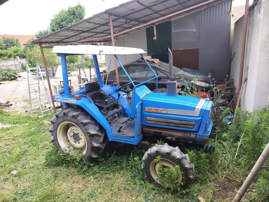 Tractor iseki  TA 250