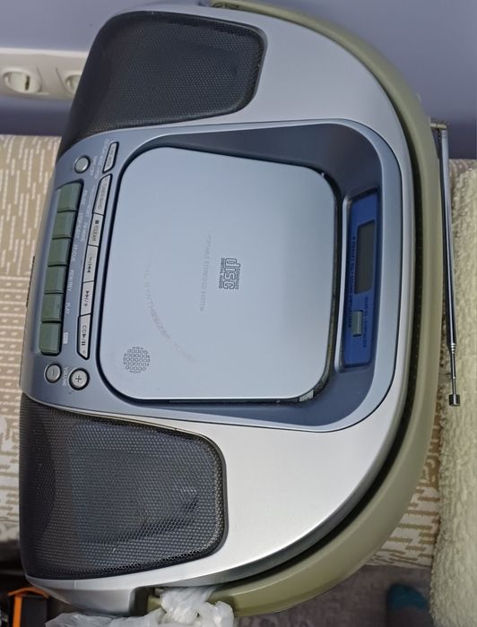 Продается магнитола