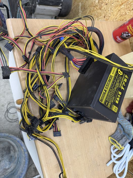 Блок питания для компьютера 2000w