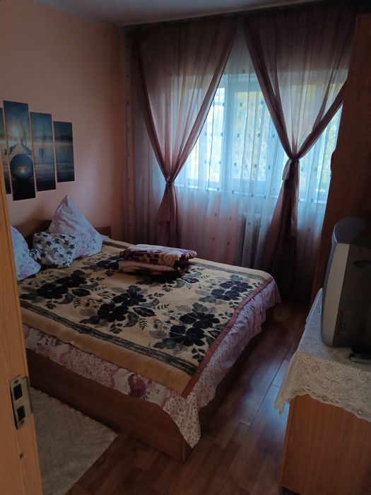 Apartament 2 camere  de închiriat