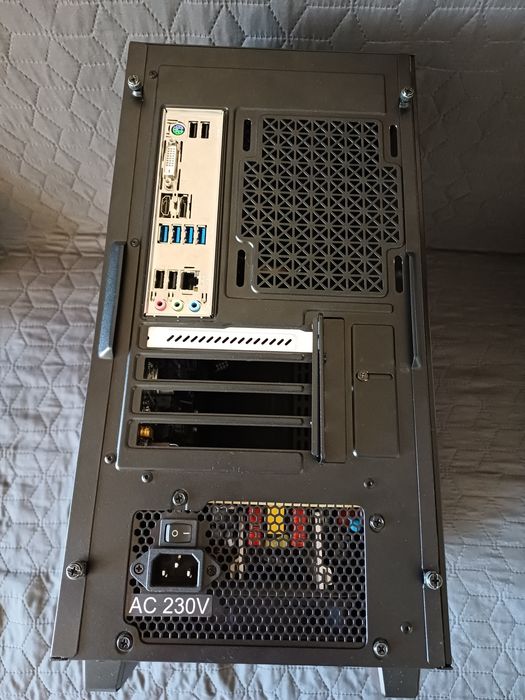 PC Gaming AMD (Jumătate de PC)