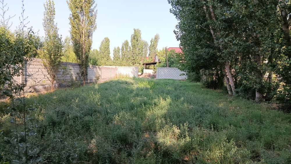 Zudlik bilan yer uchastka sotiladi