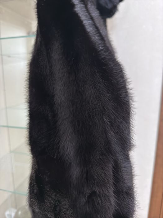 Продам норковую шубу 46-48