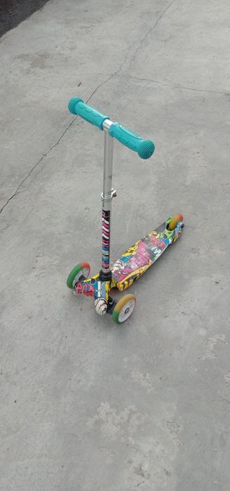 Самокат детский.