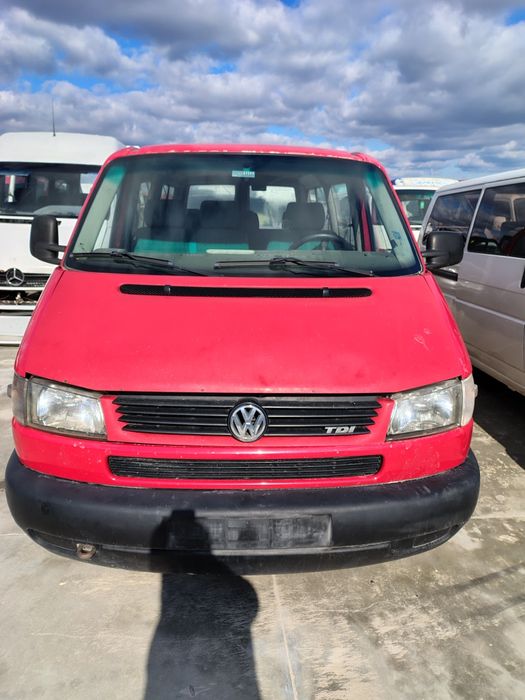 Фолксваген Транспорт Т4 / Volkswagen Transporter T4 2.5 TDI НА ЧАСТИ