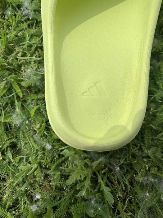 Vand Yeezy Slides