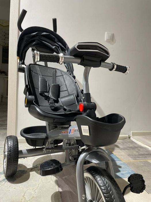 Детская коляска новая