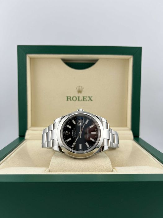 Наручные часы Rolex Datejust 116300